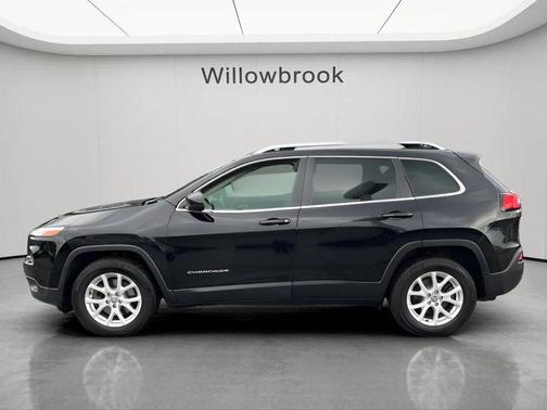 Diamond Black 2018 Jeep Cherokee Latitude Plus