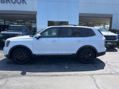 Glacial White Pearl 2023 Kia Telluride SX-Prestige X-Line