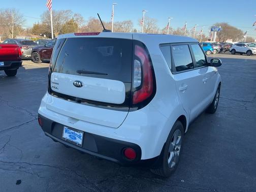2019 Kia Soul Base