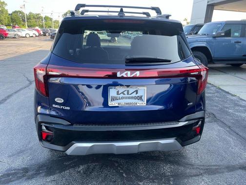 Dark Ocean Blue 2024 Kia Seltos EX