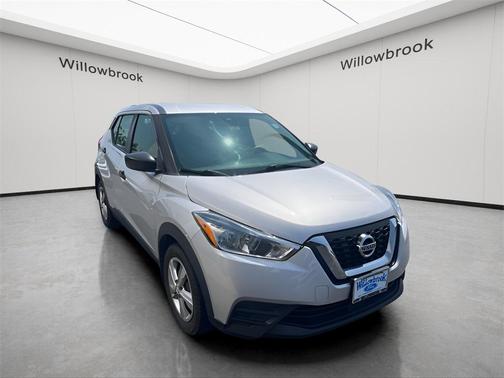 2020 Nissan Kicks S