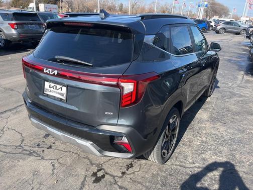2024 Kia Seltos SX
