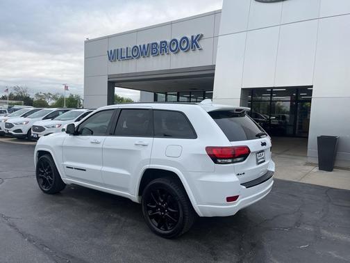2017 Jeep Grand Cherokee Altitude