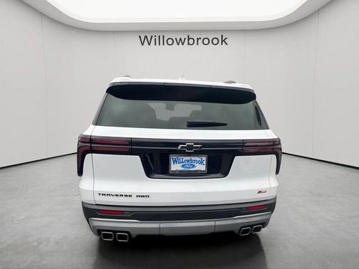 Summit White 2024 Chevrolet Traverse Z71