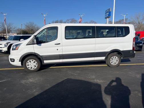 2024 Ford Transit-350 XLT
