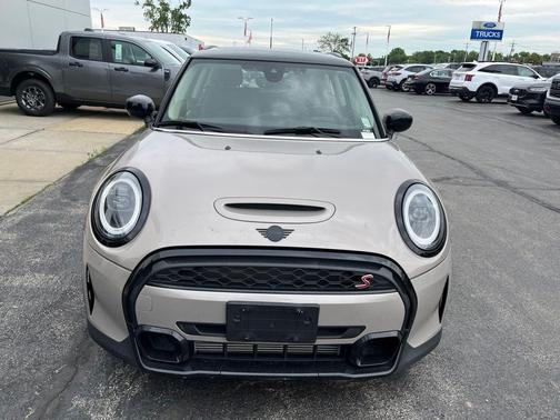 Gray Metallic 2023 MINI Hardtop Cooper S