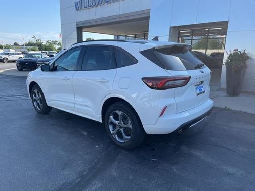 2023 Ford Escape ST-Line Select