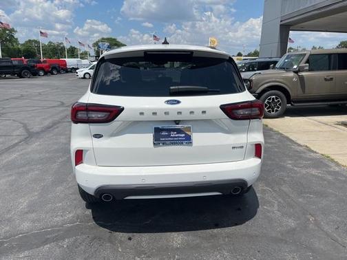 2023 Ford Escape ST-Line Select