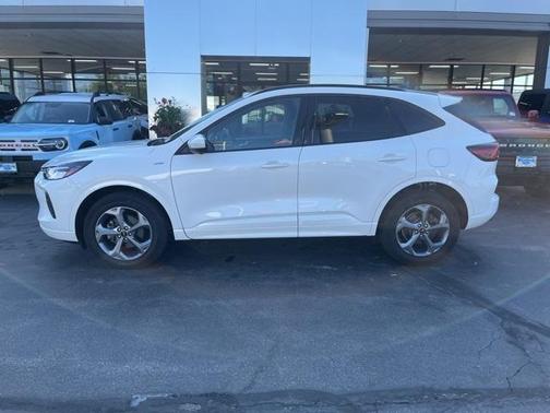 2023 Ford Escape ST-Line Select