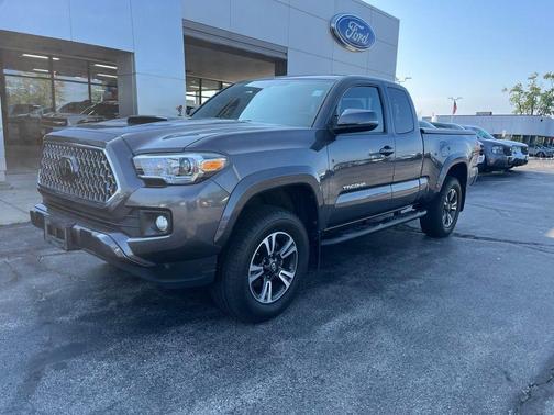 Magnetic Gray Metallic 2019 Toyota Tacoma TRD Sport