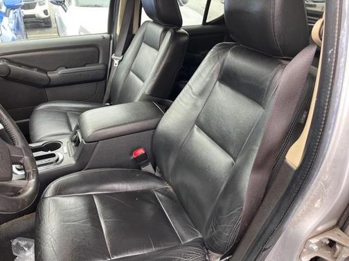 2010 Ford Explorer Sport Trac Limited