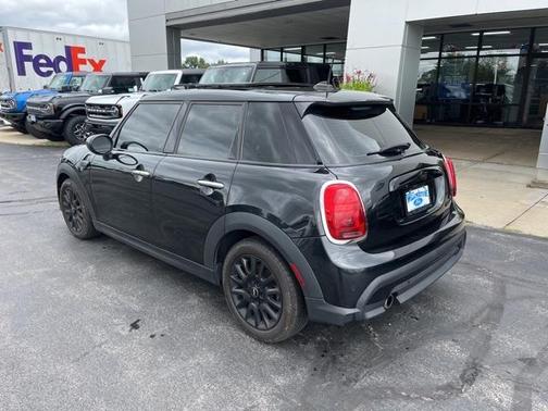 2023 MINI Hardtop Cooper