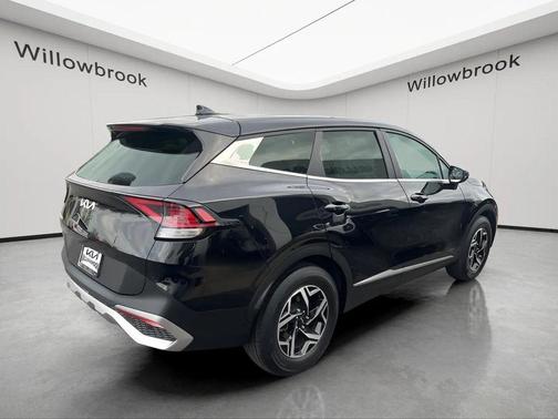 Fusion Orange 2023 Kia Sportage LX