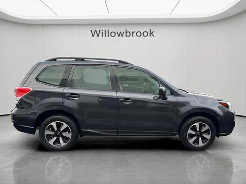 Dark Gray Metallic 2018 Subaru Forester 2.5i