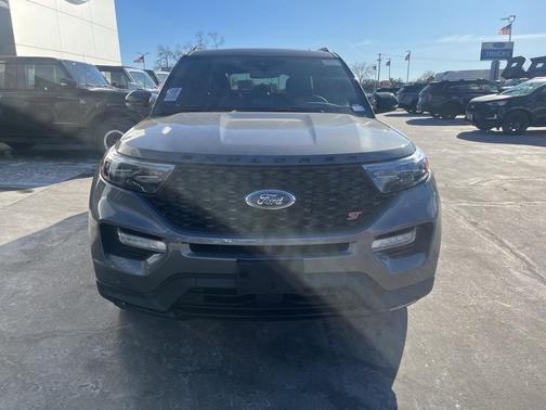 2024 Ford Explorer ST