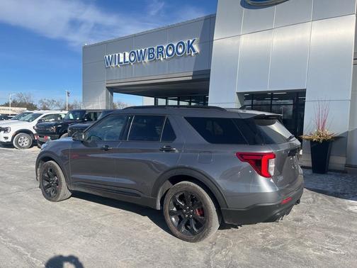2024 Ford Explorer ST