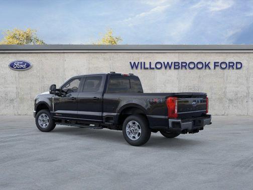 Agate Black Metallic 2026 Ford F-250 XLT