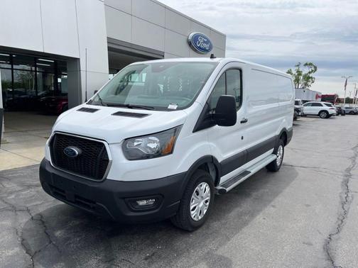 Oxford White 2024 Ford Transit-250 Base