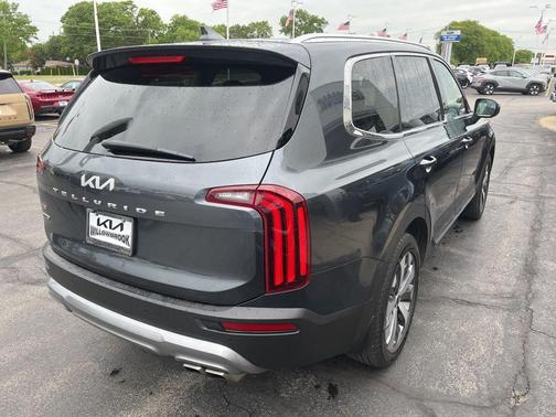 Gravity Gray 2022 Kia Telluride EX