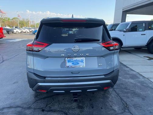 Boulder Gray Pearl 2023 Nissan Rogue SL