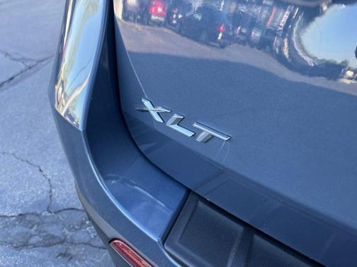 Blue Metallic 2021 Ford Explorer XLT
