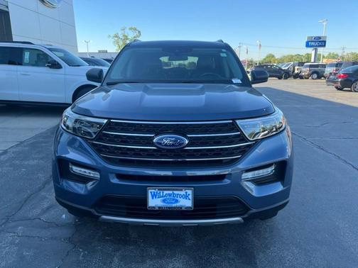 Blue Metallic 2021 Ford Explorer XLT