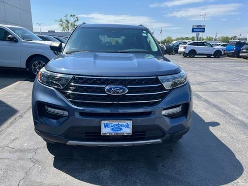 Blue Metallic 2021 Ford Explorer XLT