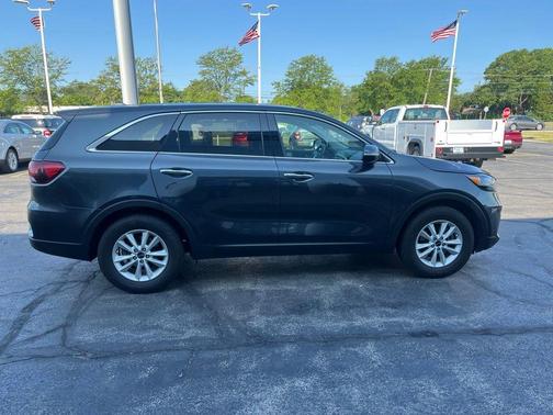 Gravity Gray 2020 Kia Sorento LX