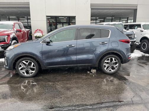 2020 Kia Sportage EX