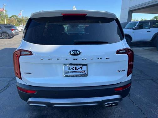 Snow White Pearl 2021 Kia Telluride S
