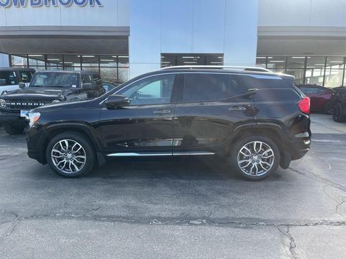 2022 GMC Terrain Denali