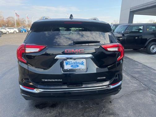 2022 GMC Terrain Denali