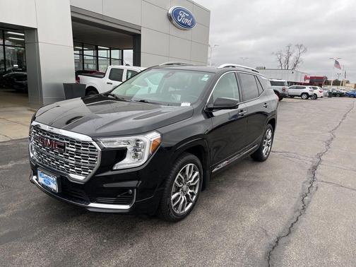 Ebony Twilight Metallic 2022 GMC Terrain Denali
