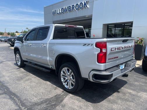 Silver Ice Metallic 2020 Chevrolet Silverado 1500 RST