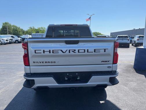 Silver Ice Metallic 2020 Chevrolet Silverado 1500 RST
