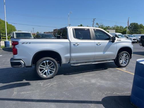 Silver Ice Metallic 2020 Chevrolet Silverado 1500 RST