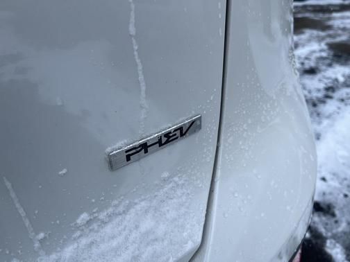 2023 Kia Niro Plug-In Hybrid EX