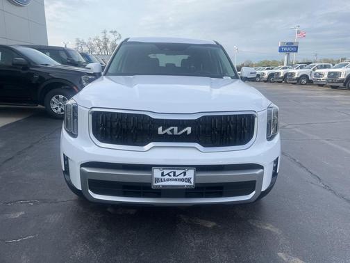 2023 Kia Telluride LX