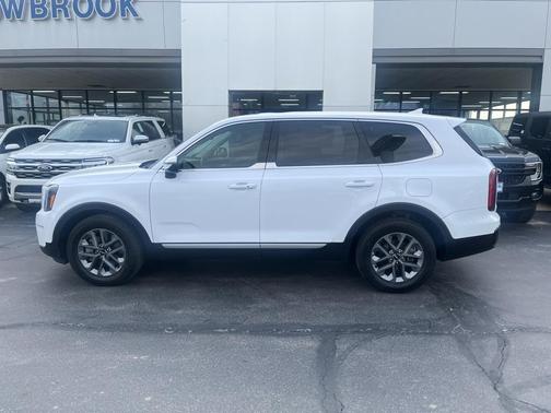 2023 Kia Telluride LX