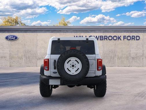Oxford White 2026 Ford Bronco Heritage Edition