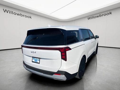 2025 Kia Carnival LXS