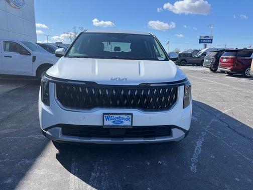 2025 Kia Carnival LXS