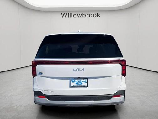 2025 Kia Carnival LXS