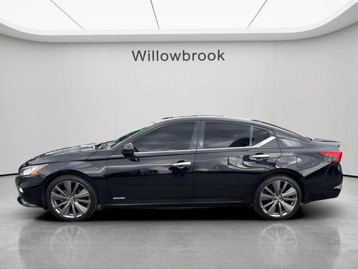 Black 2019 Nissan Altima 2.0 Edition ONE
