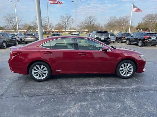 2014 Lexus ES 300h Base