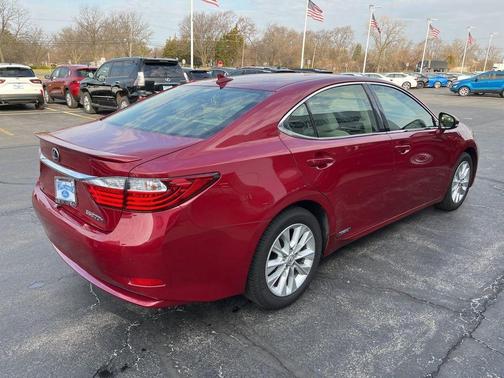2014 Lexus ES 300h Base