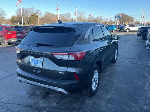 Magnetic 2020 Ford Escape SE