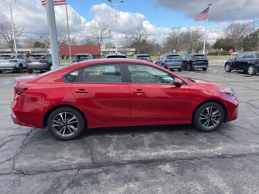 Currant Red 2023 Kia Forte LXS