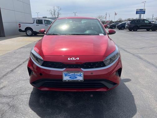 Currant Red 2023 Kia Forte LXS
