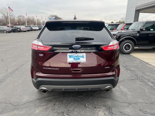 2023 Ford Edge Titanium